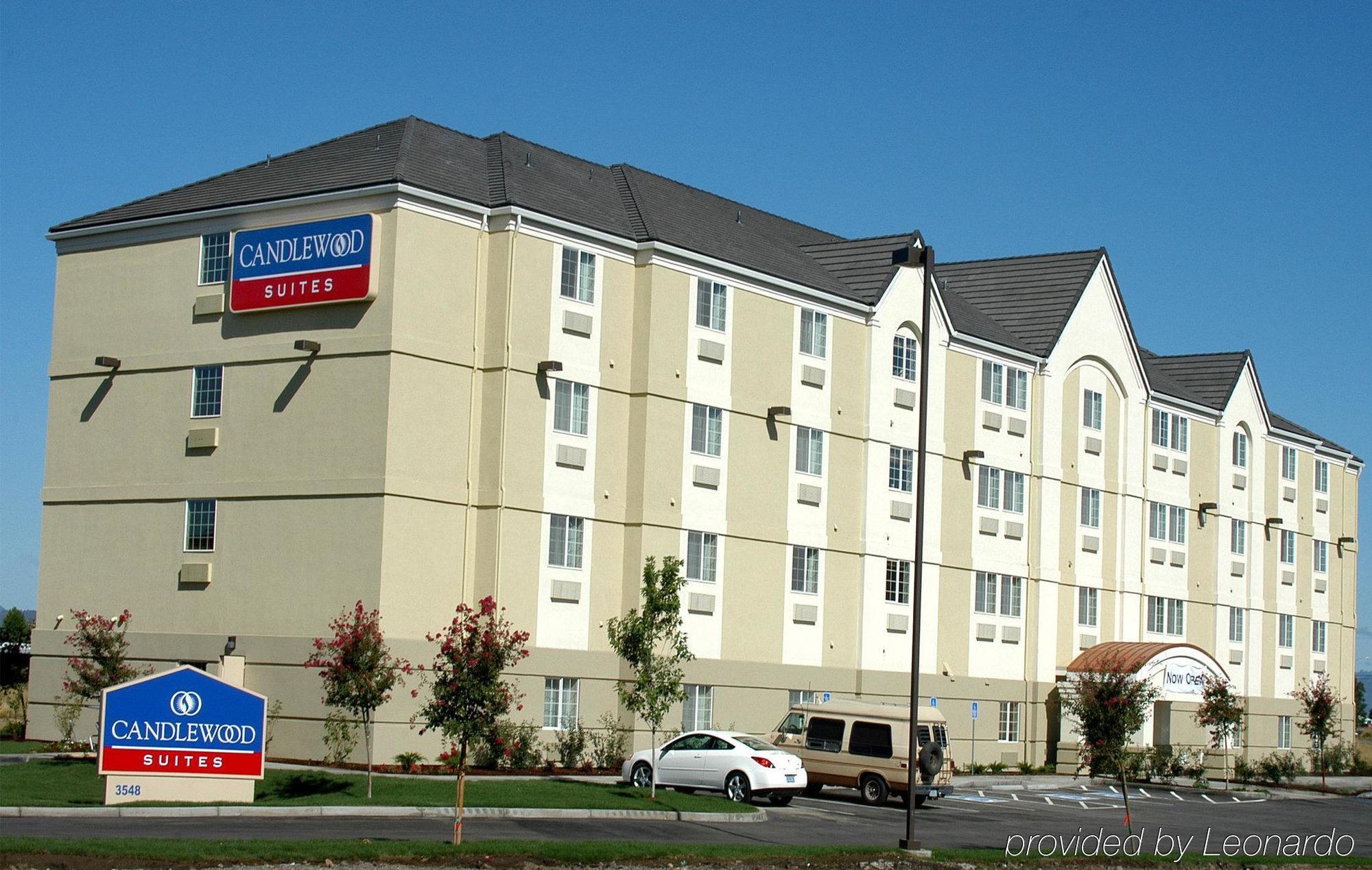 Candlewood Suites Medford By Ihg Exteriér fotografie